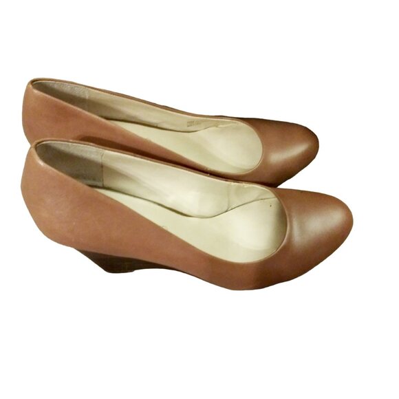 Franco Sarto Helio Leather Wedge Pumps, Size 10M Wedge Shoe, High Heel Wedge - Picture 13 of 16